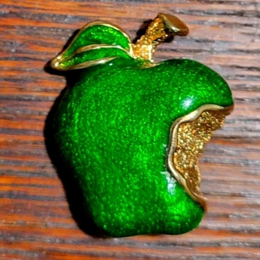 Vintage Gold and Green Apple Brooch